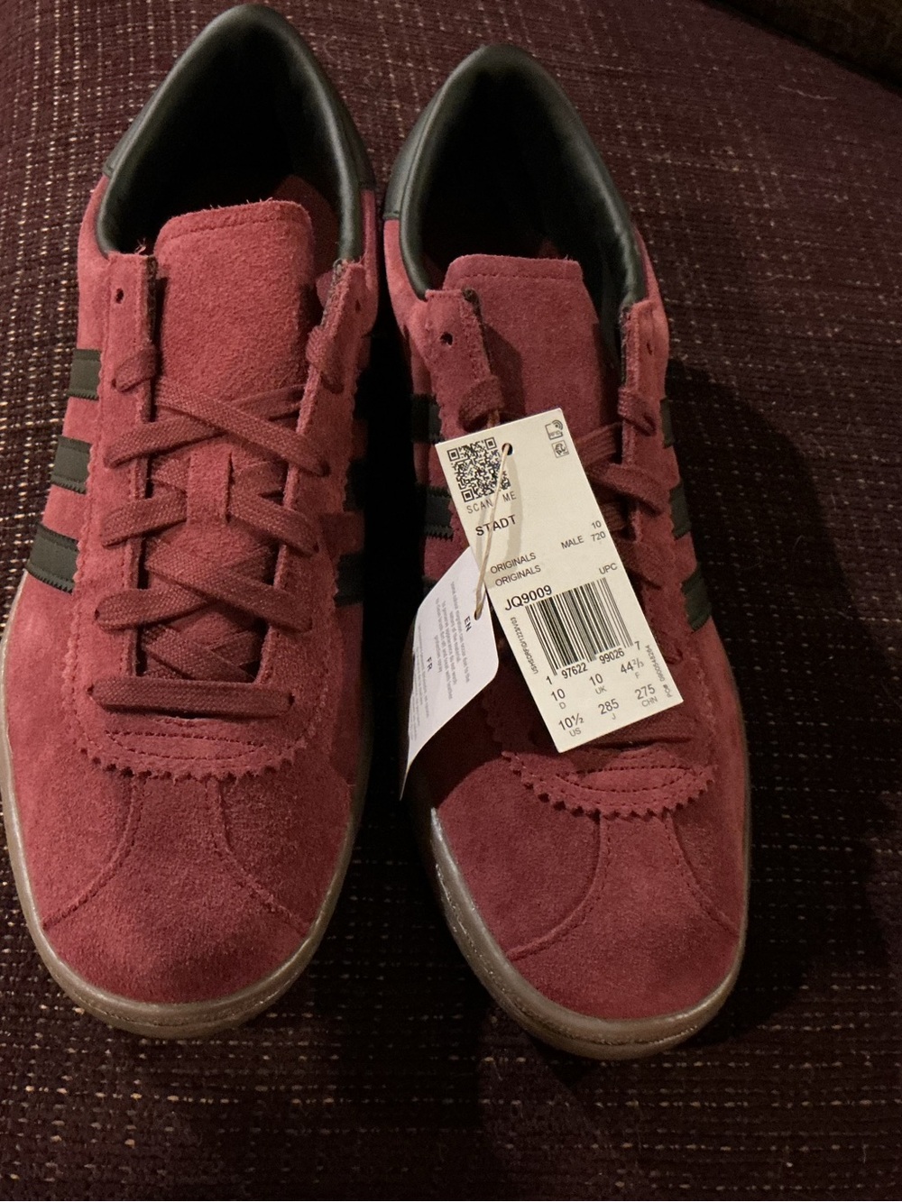 adidas Stadt Men's Burgundy Suede Sneakers with Black Stripes JQ9909 no box